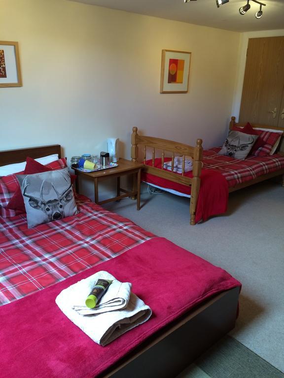 The Old Town Hall B & B Innerleithen Room photo